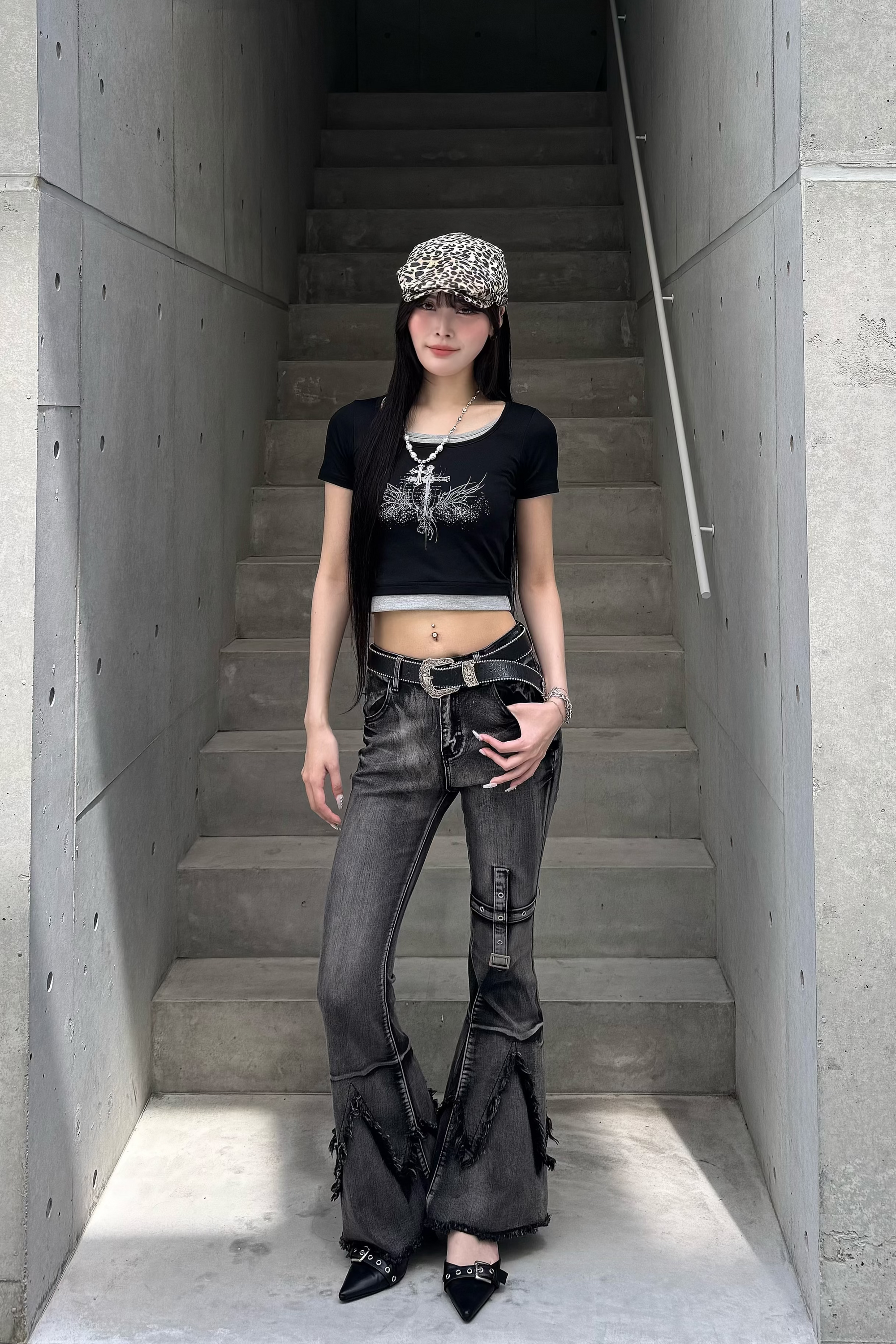 クロスデザインクロップドTシャツ KSG20940