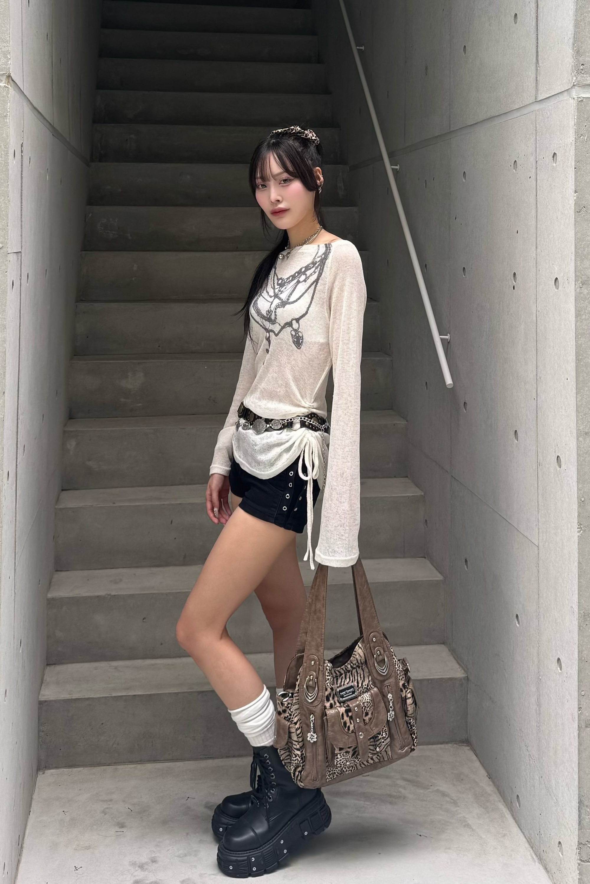 skull studs short pants KSG19314