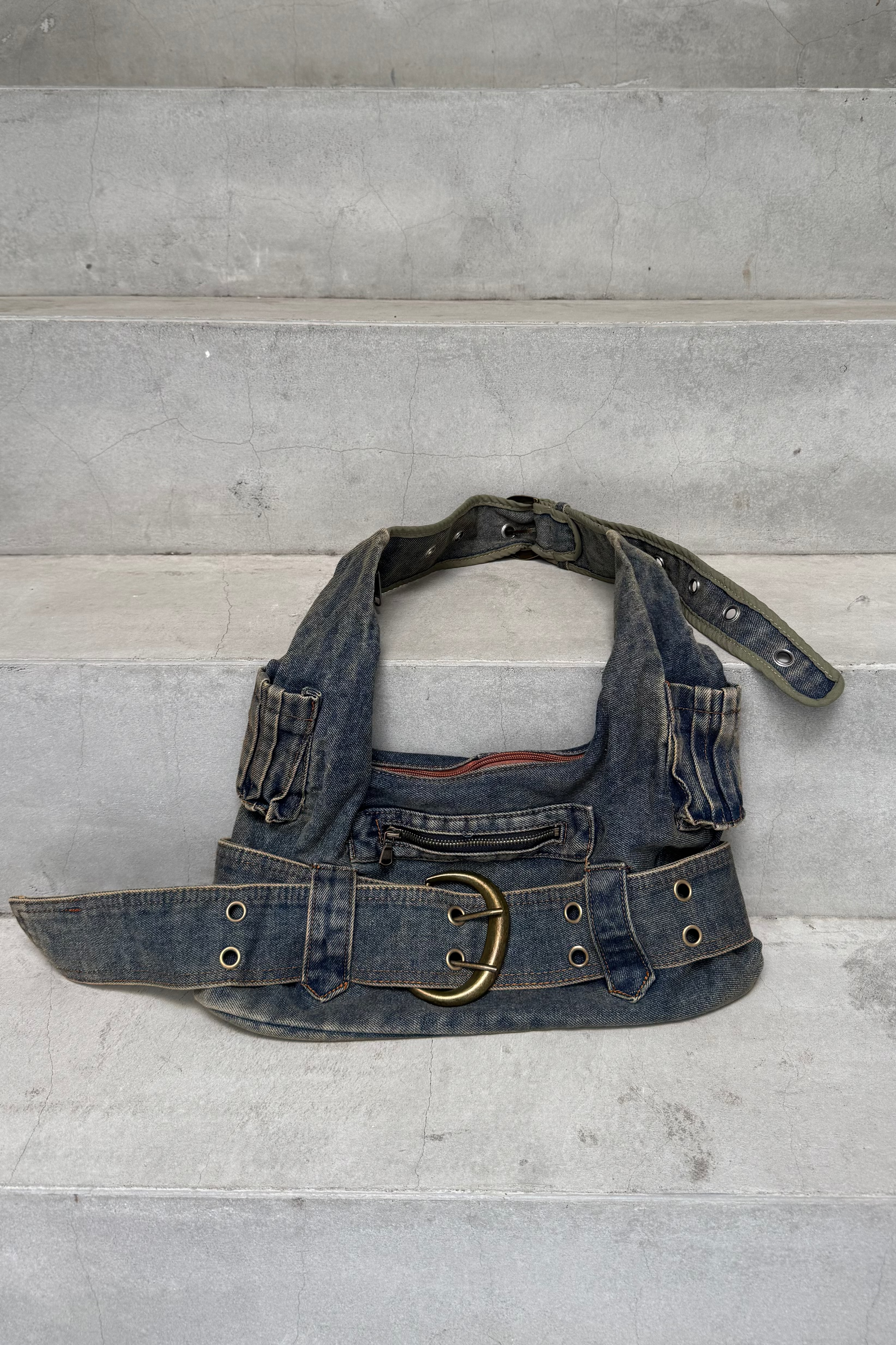 Double buckle shoulder bag KSG40084