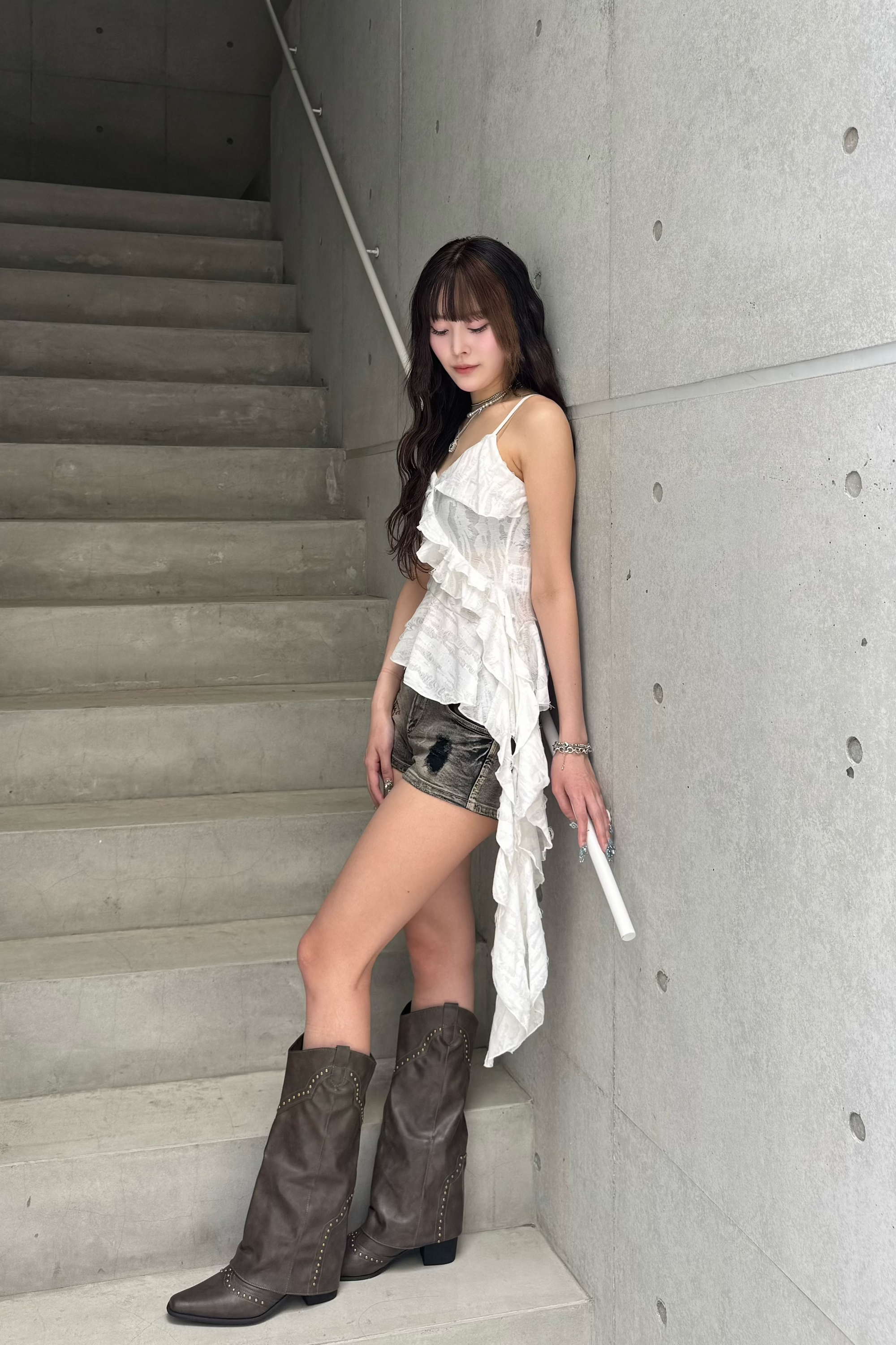 cross studs short pants KSG19297