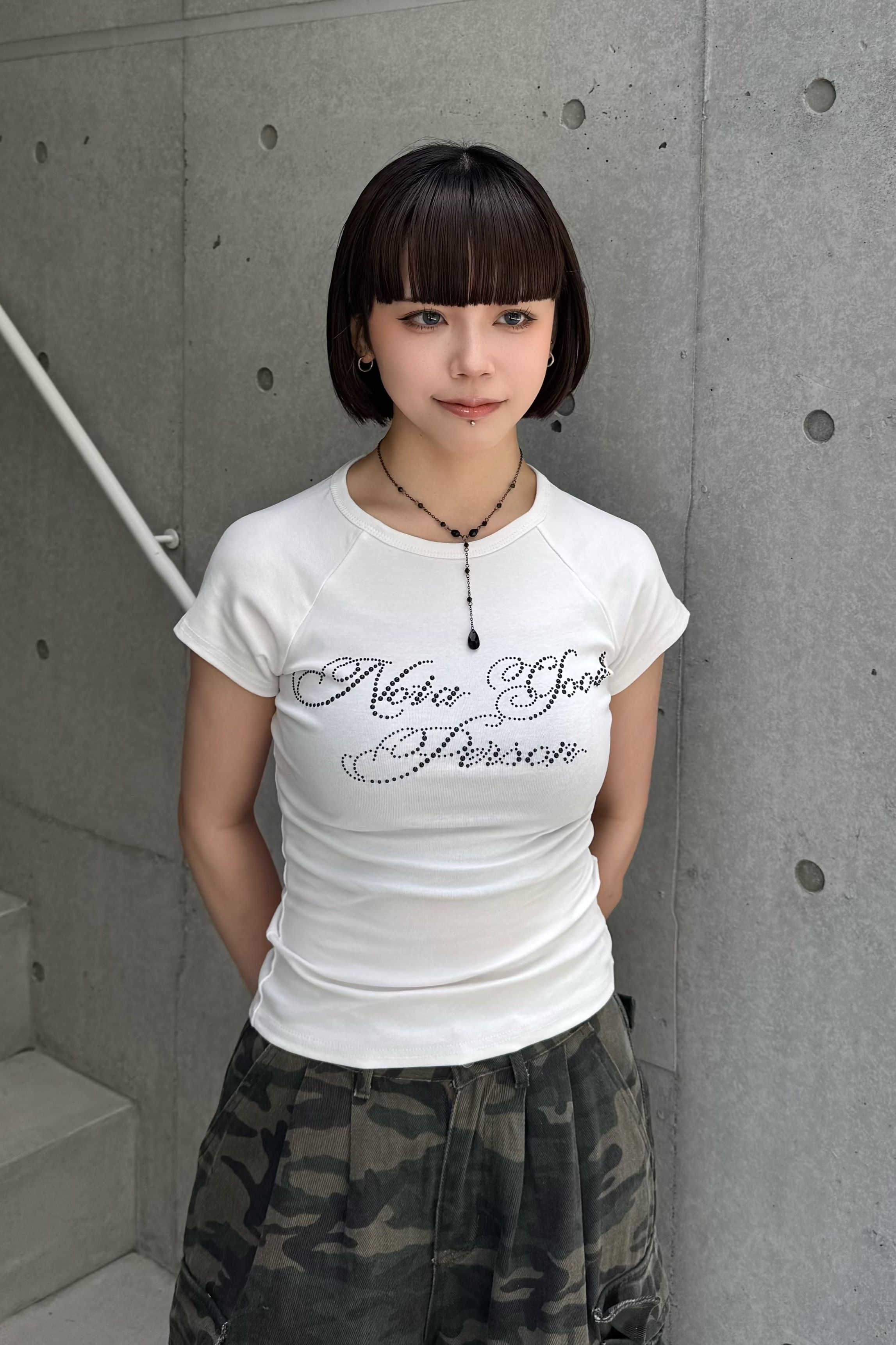 Edge letter Tshirt KSG20862