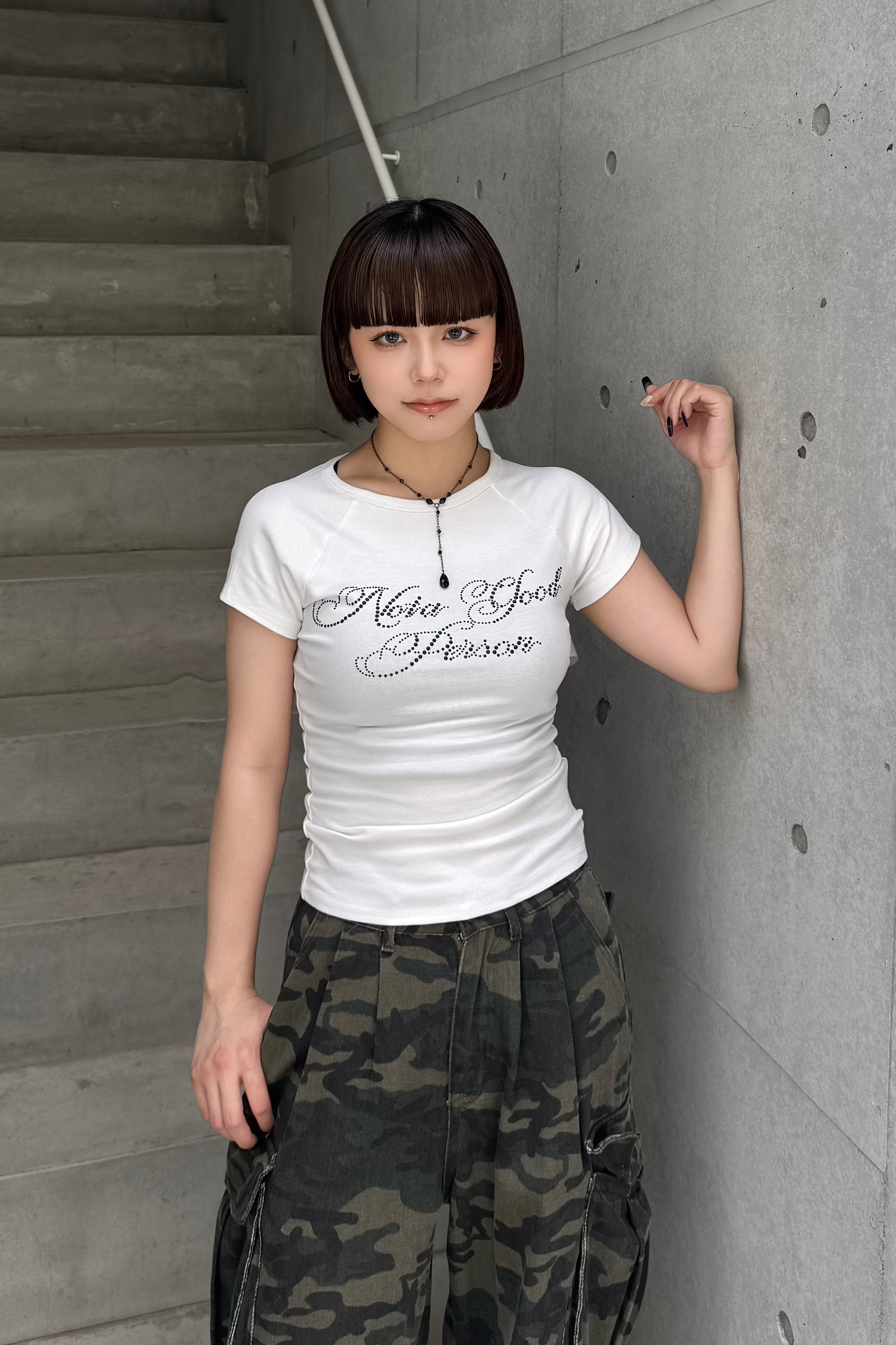 Edge letter Tshirt KSG20862