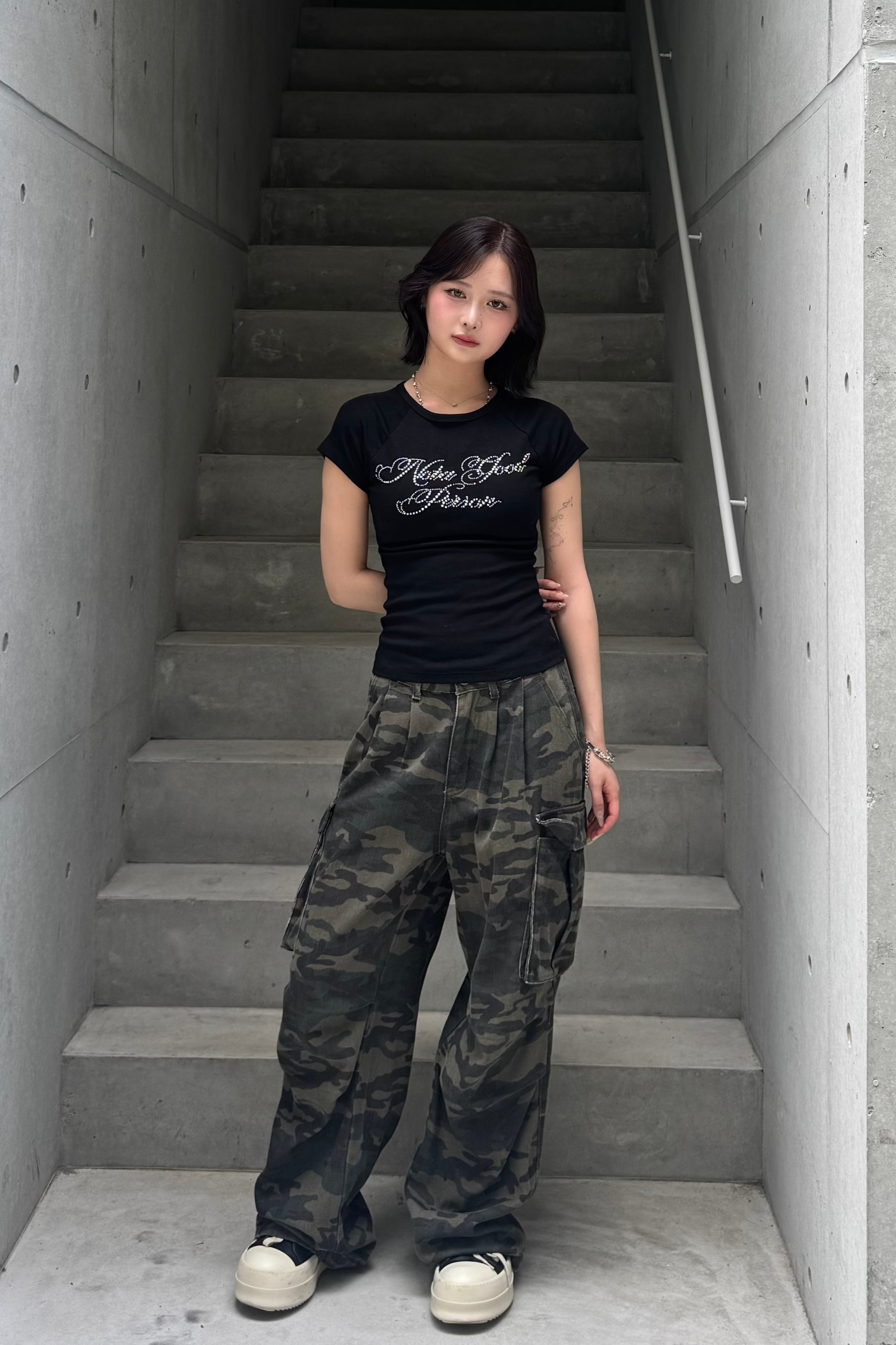 Edge letter Tshirt KSG20862