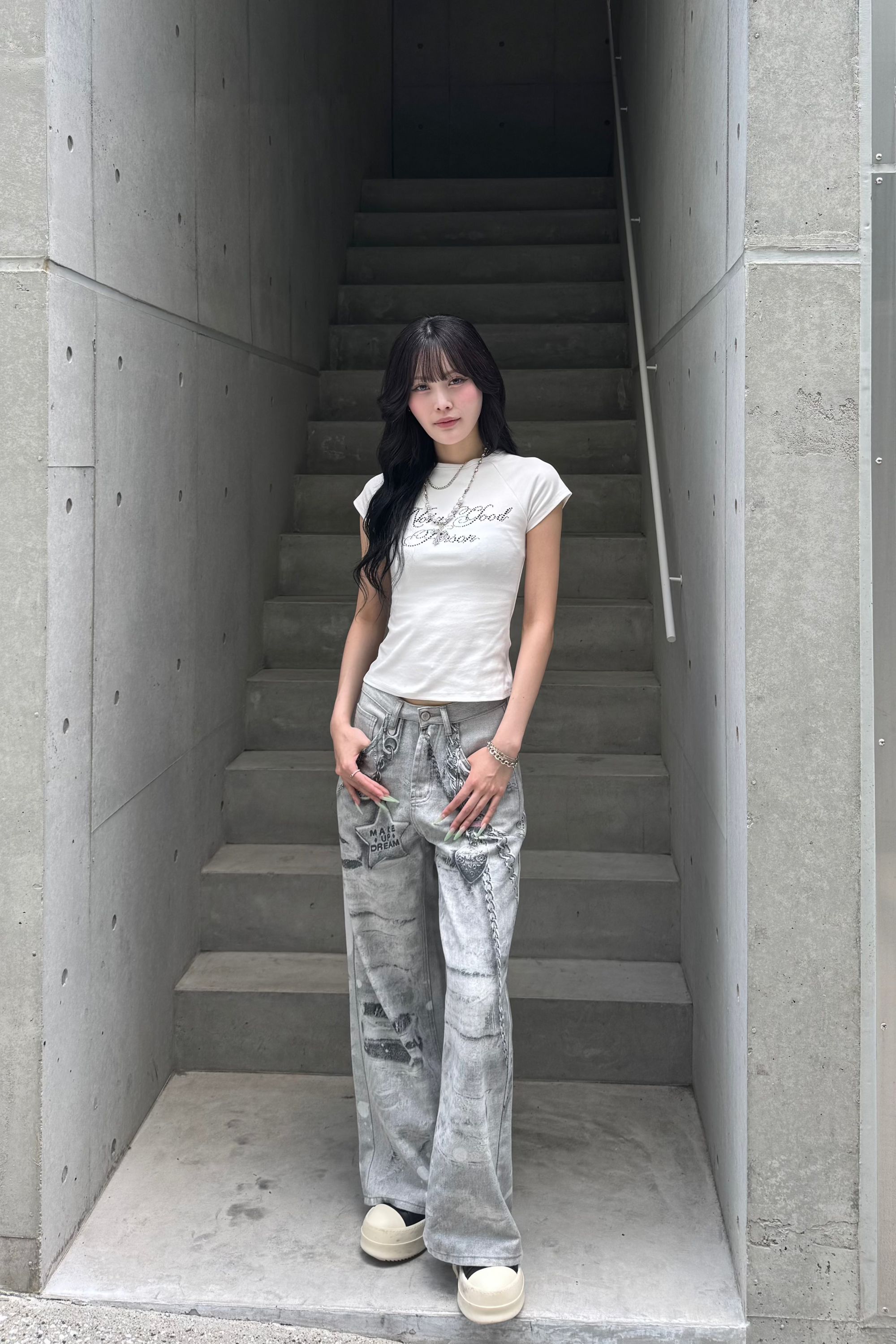 silver chain accent jeans KSG19421