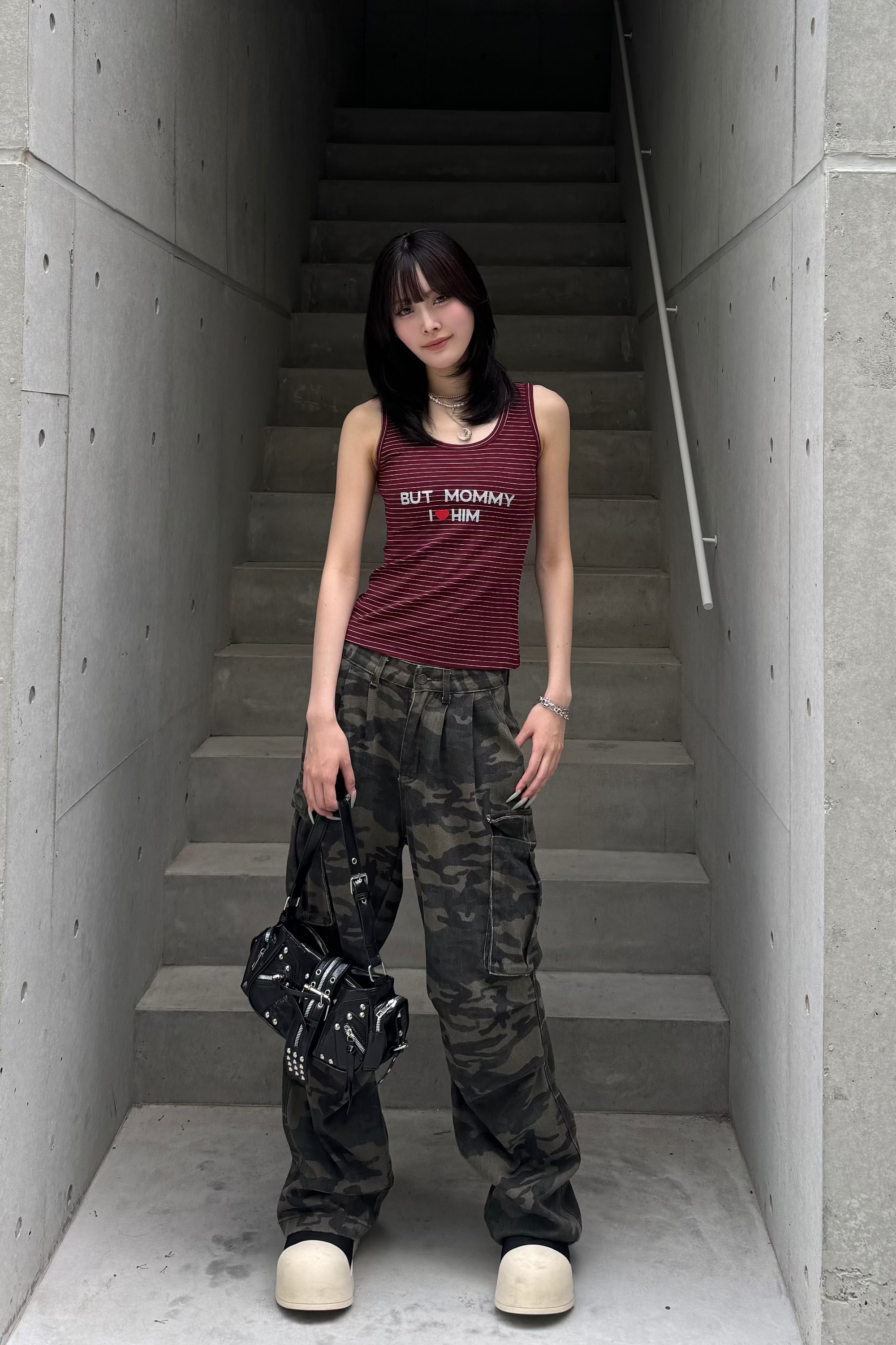 border glitter tank top KSG20900