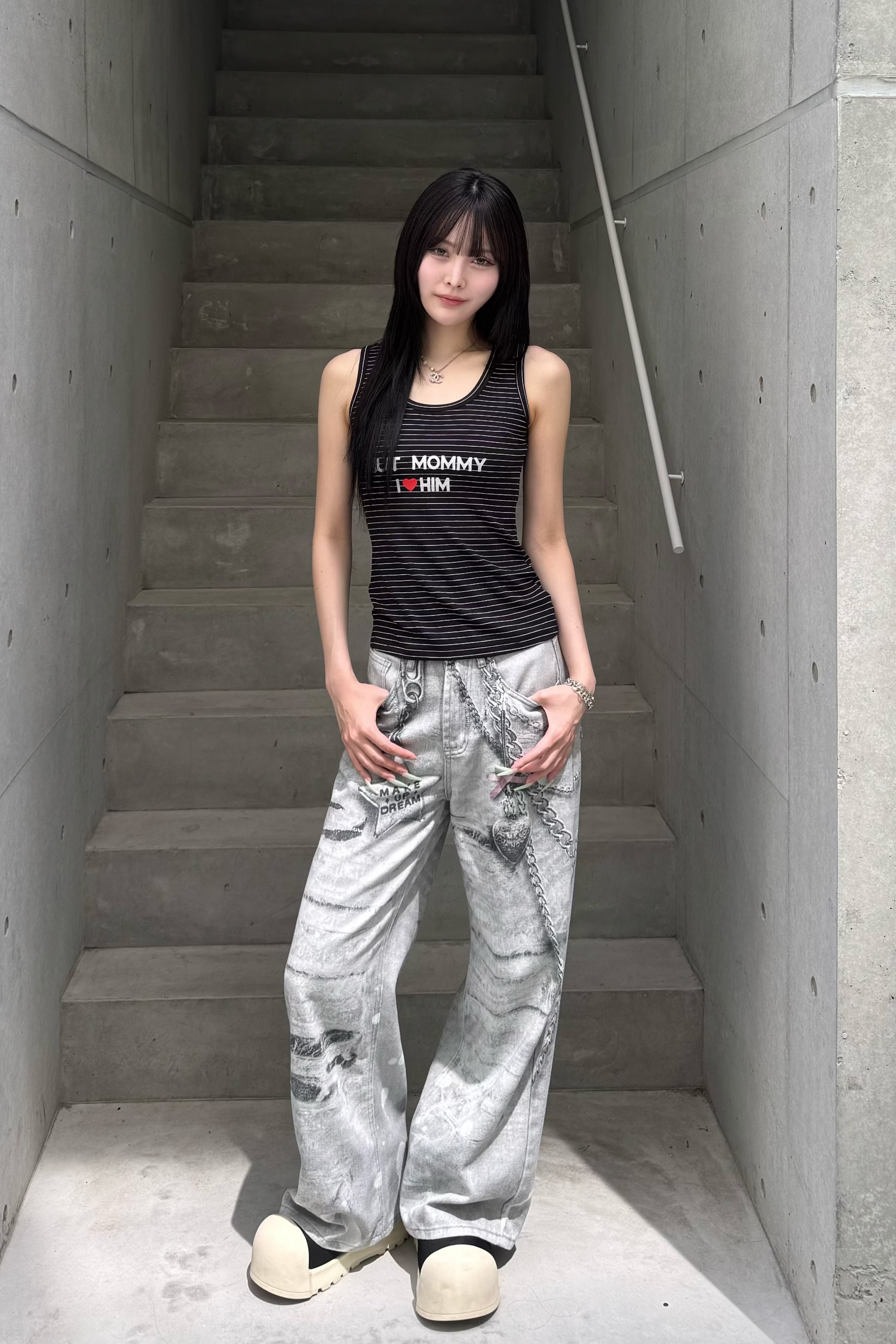border glitter tank top KSG20900