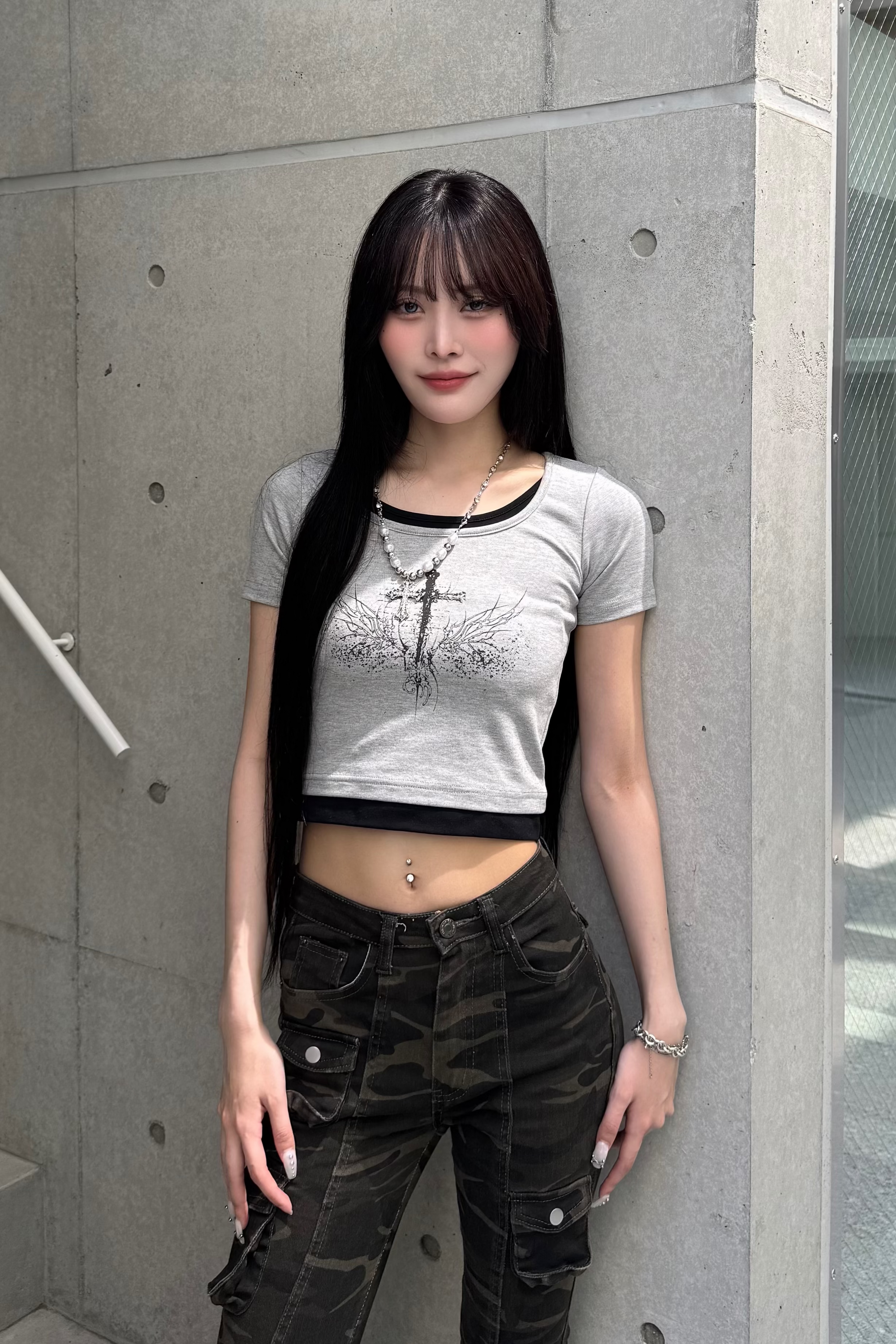 クロスデザインクロップドTシャツ KSG20940
