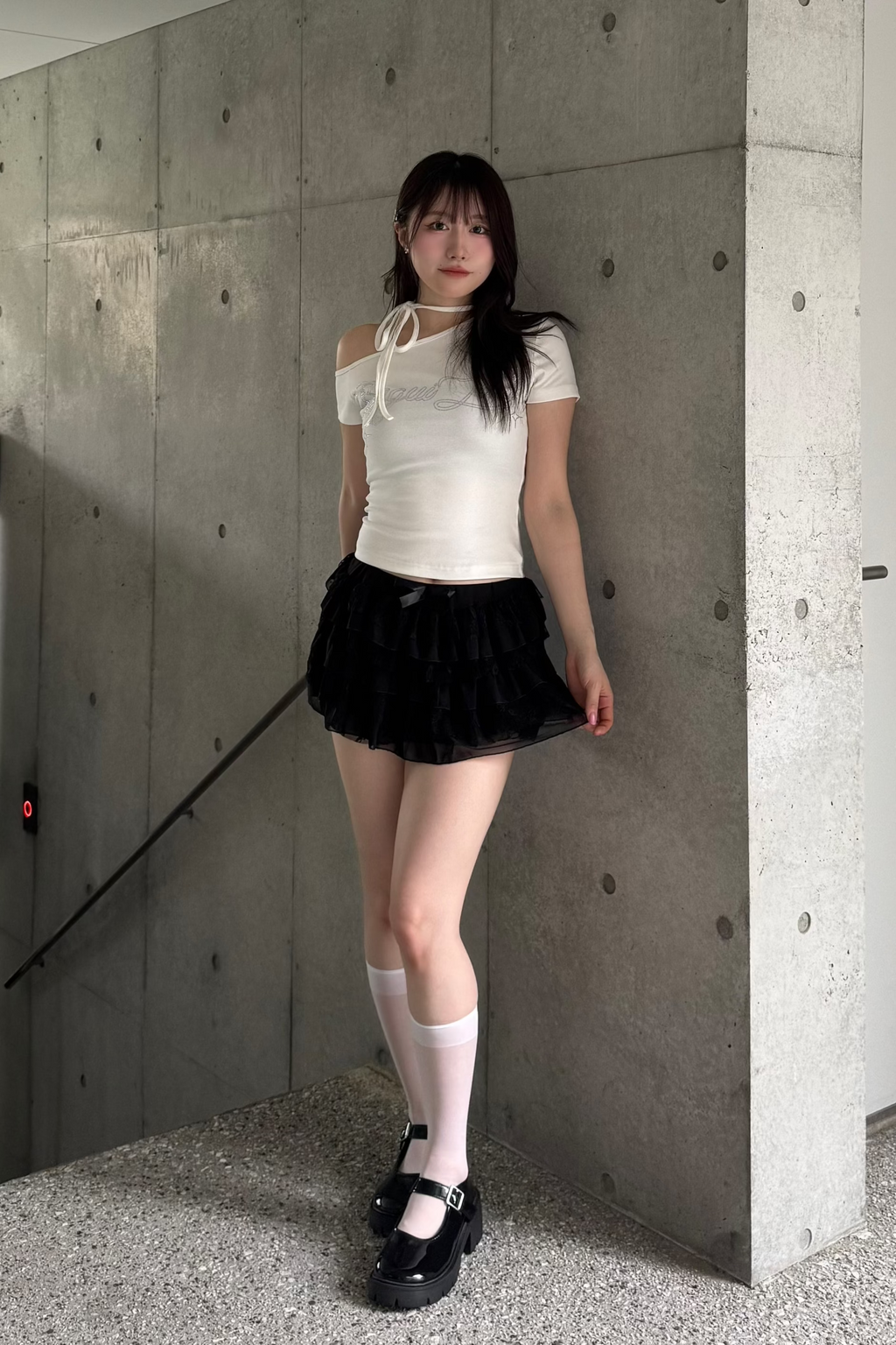 ラインストーンワンショルダーTシャツ KSG20850