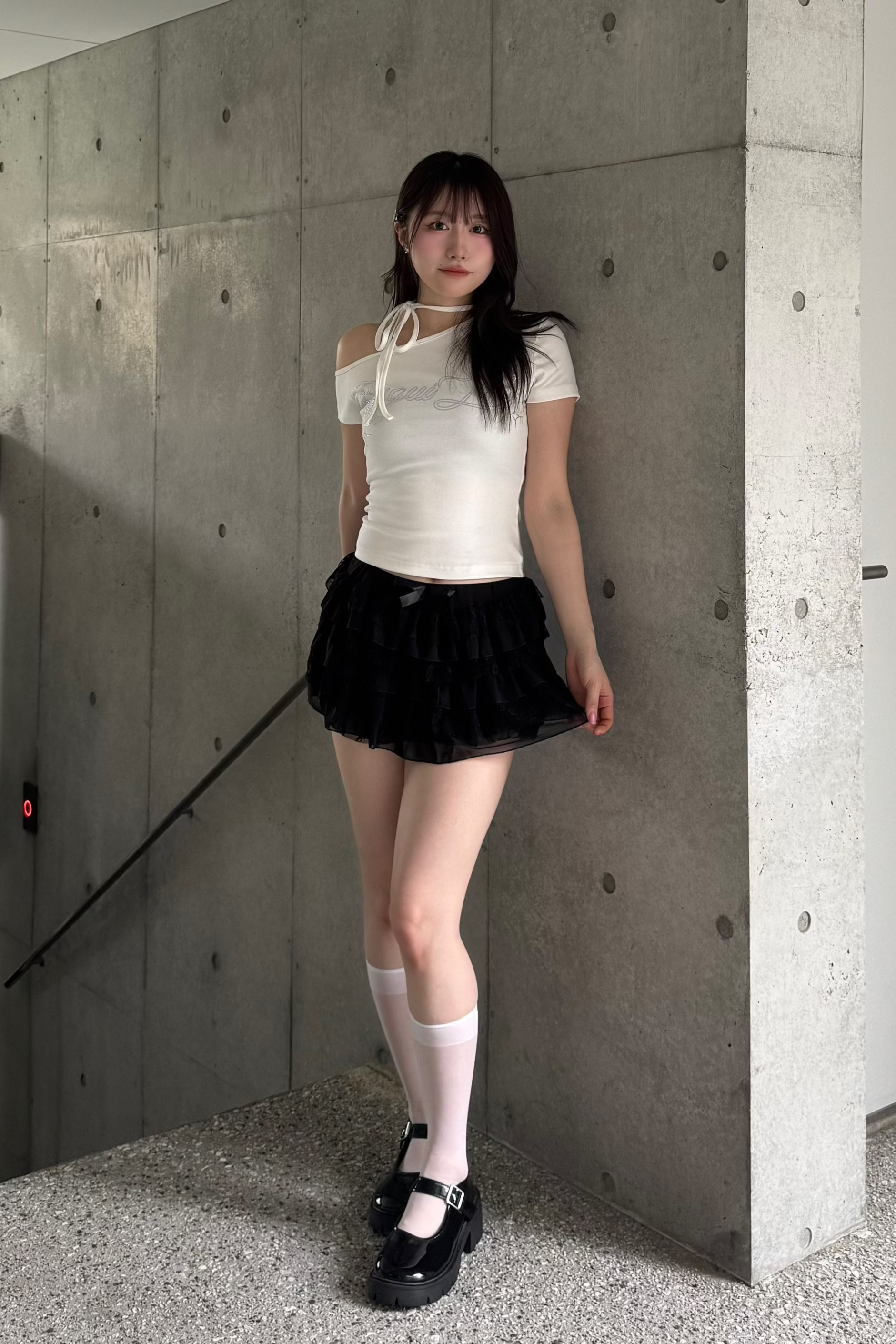 ラインストーンワンショルダーTシャツ KSG20850