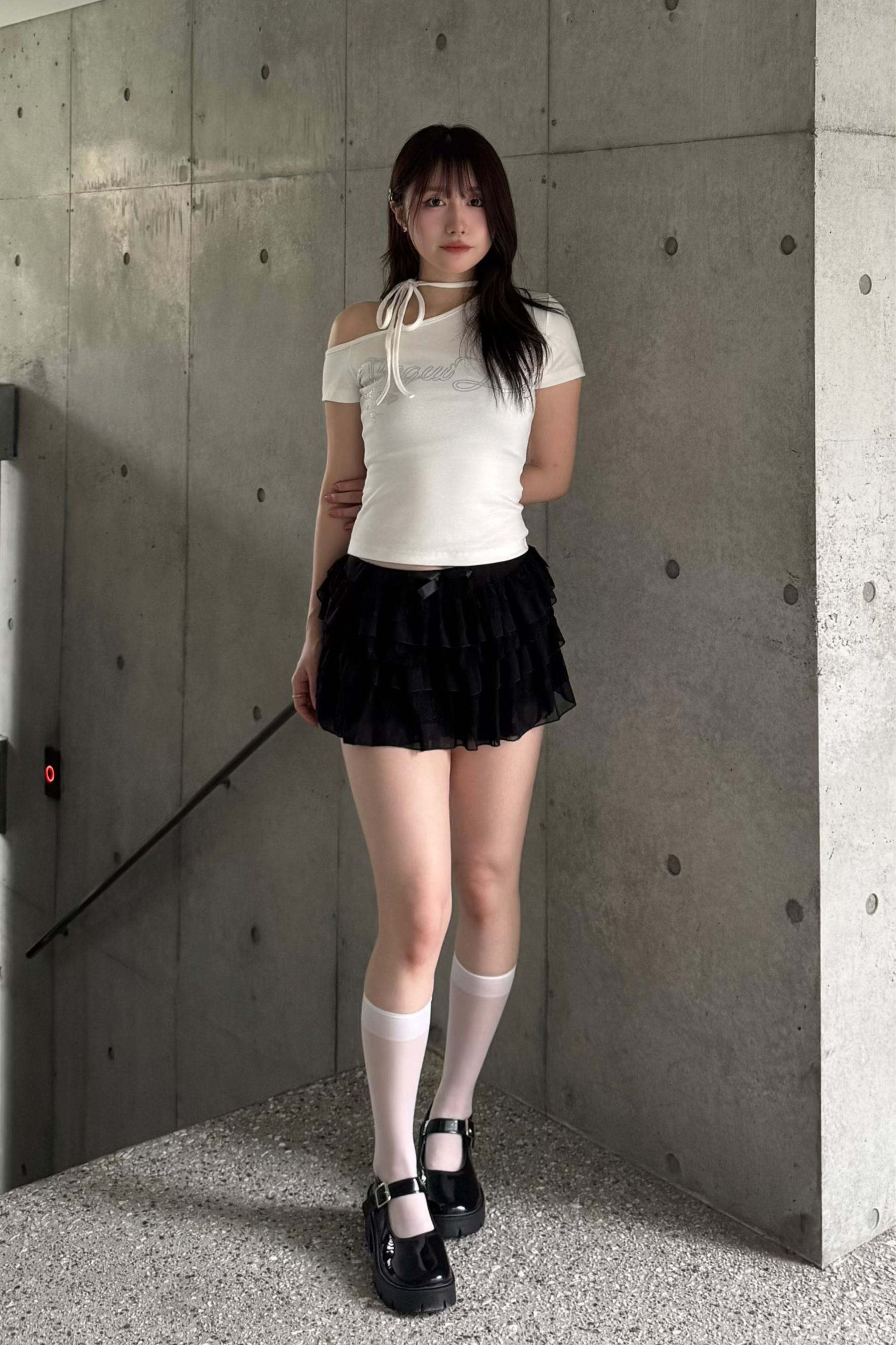 ラインストーンワンショルダーTシャツ KSG20850