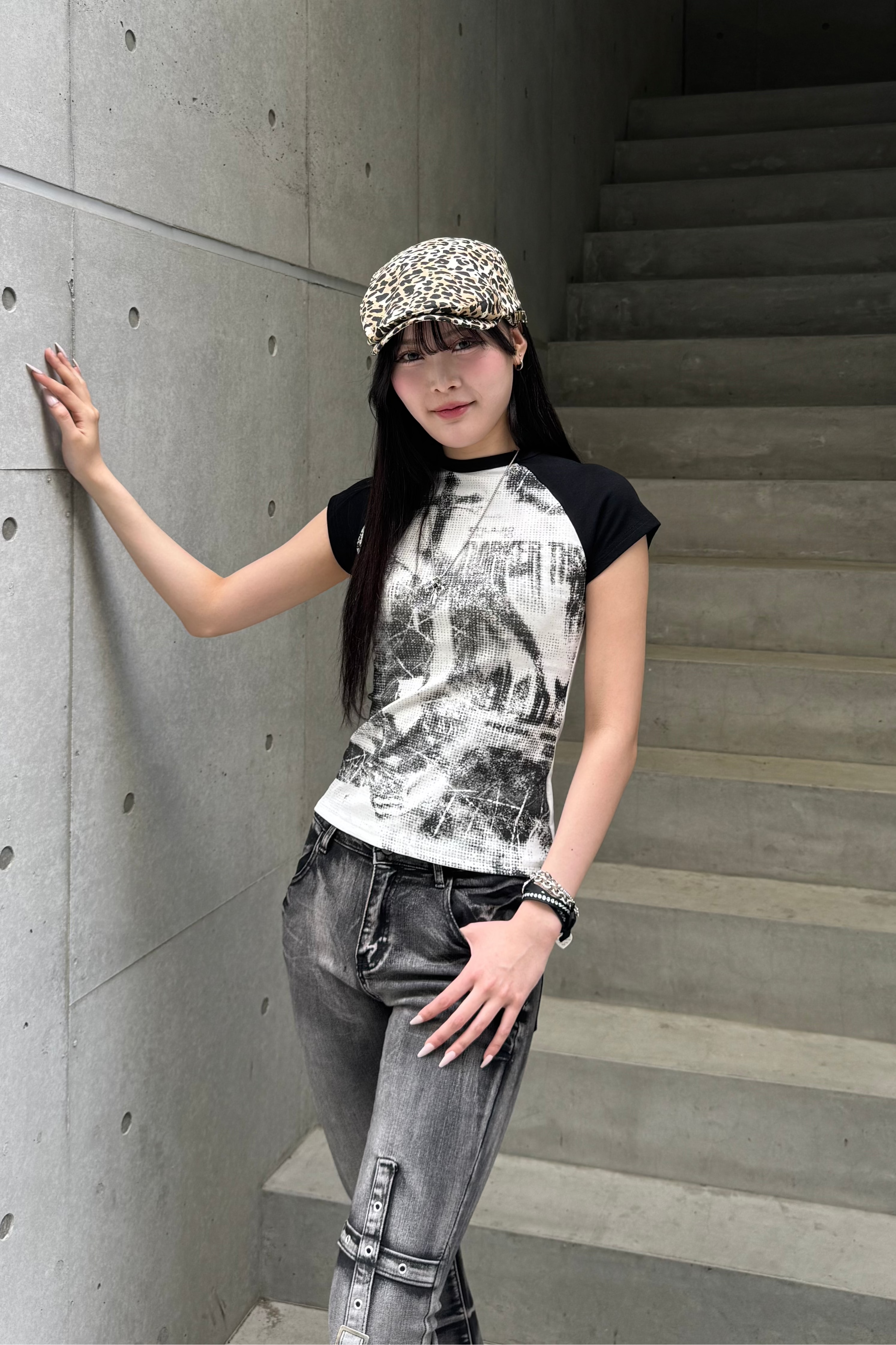 artifact raglan Tshirt KSG20820