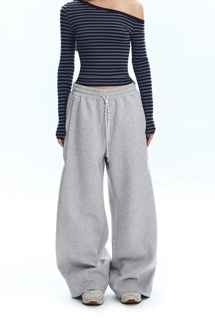 relaxed straight sweatpants