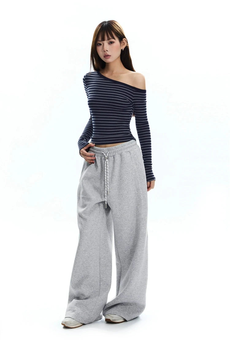 relaxed straight sweatpants