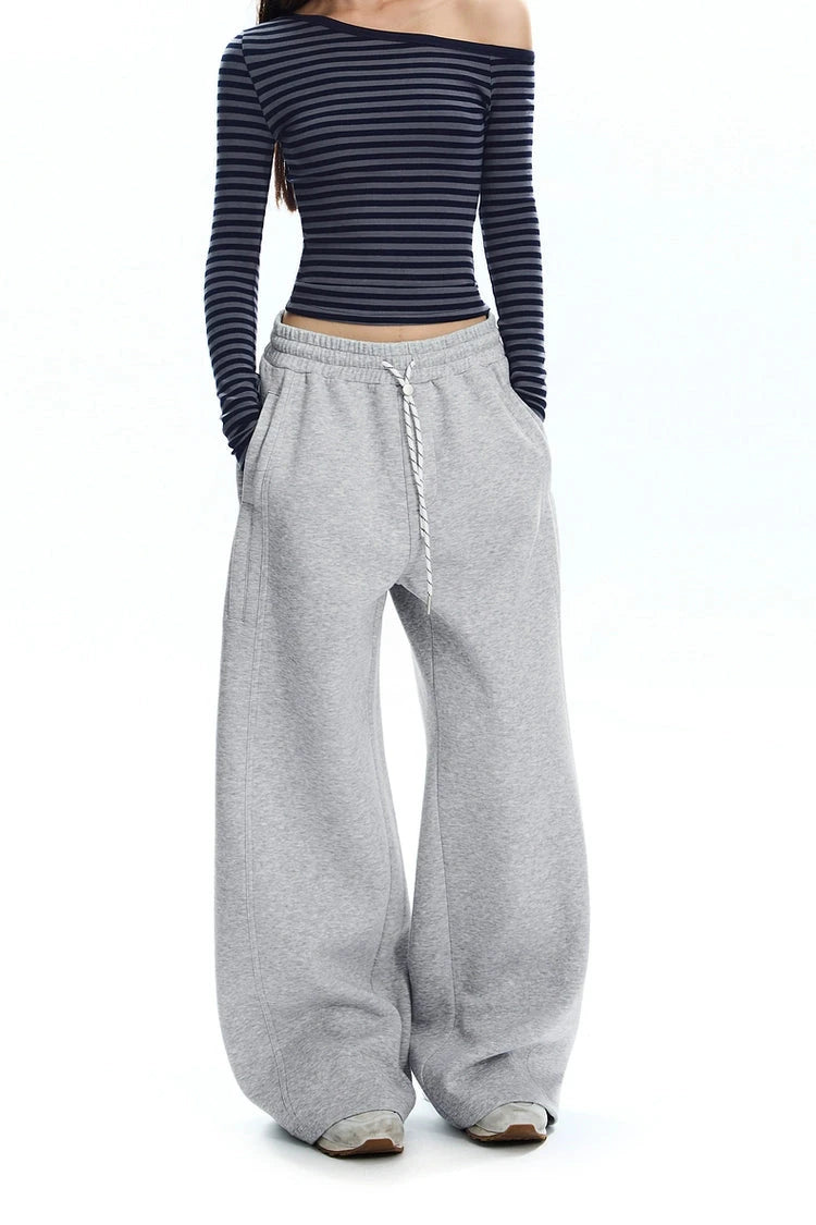 relaxed straight sweatpants