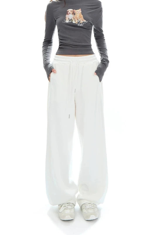 loose heavy sweatpants