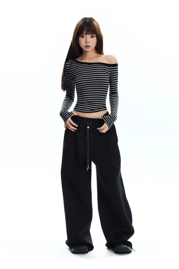 relaxed straight sweatpants