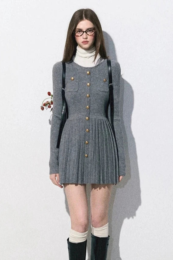 pleats gray center one-piece