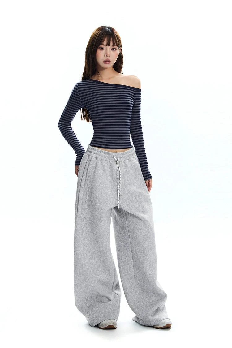 relaxed straight sweatpants