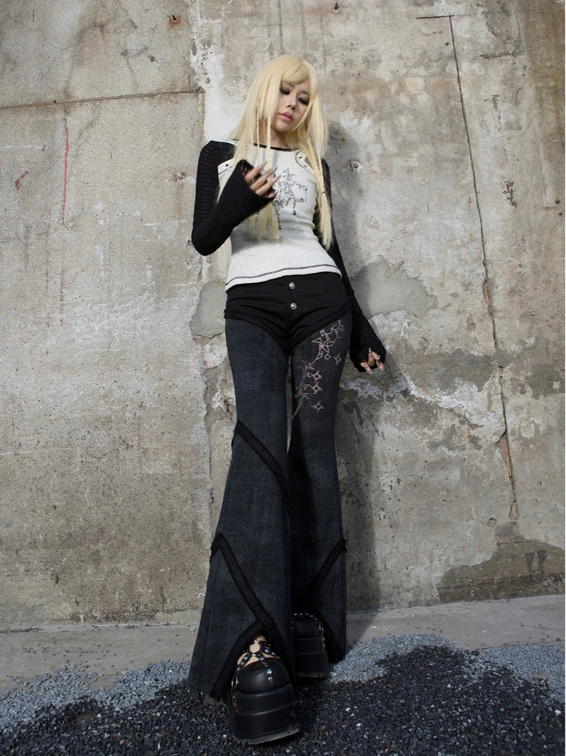 diamond low-waist trousers